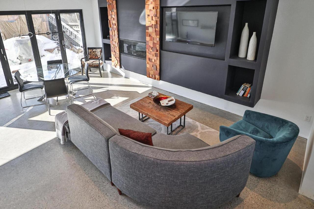 New Modern 1400 Sq Ft Coach House Near Everything Toronto Kültér fotó