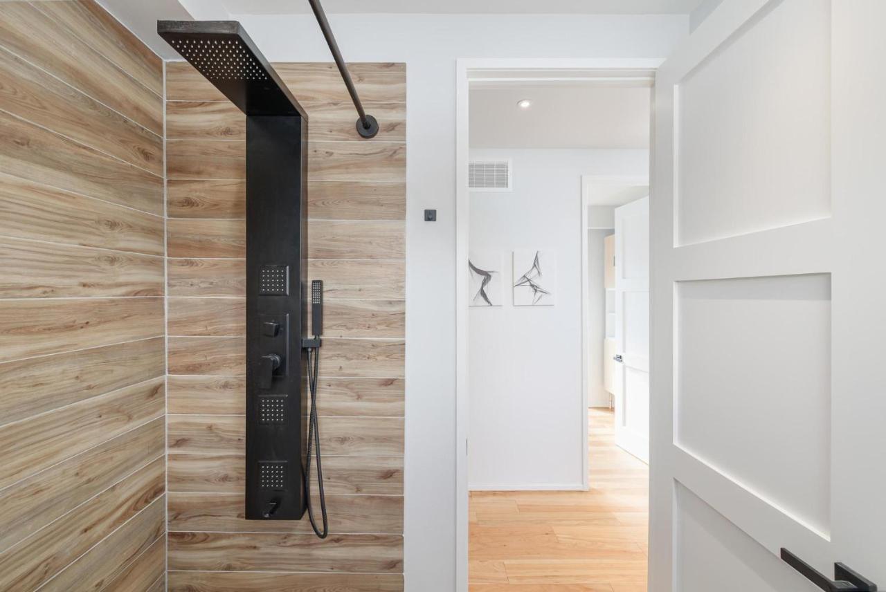 New Modern 1400 Sq Ft Coach House Near Everything Toronto Kültér fotó